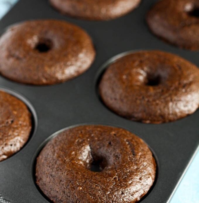 Baked Hot Chocolate Donuts