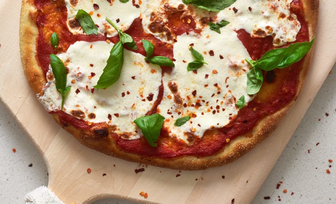 Homemade Easy Vegan Pizza Recipe 