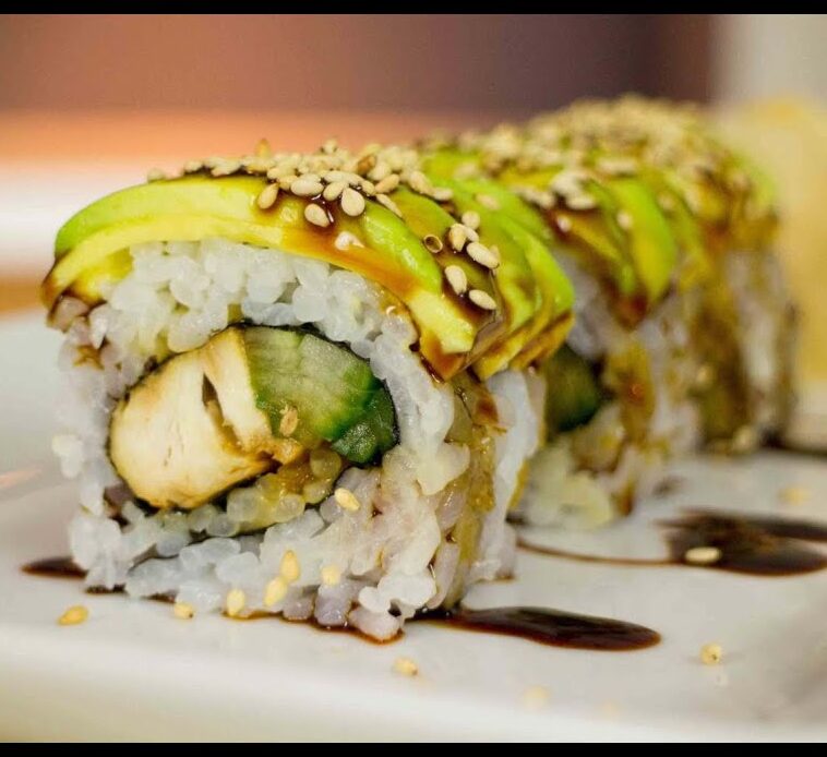 California Roll(Uramaki Sushi)